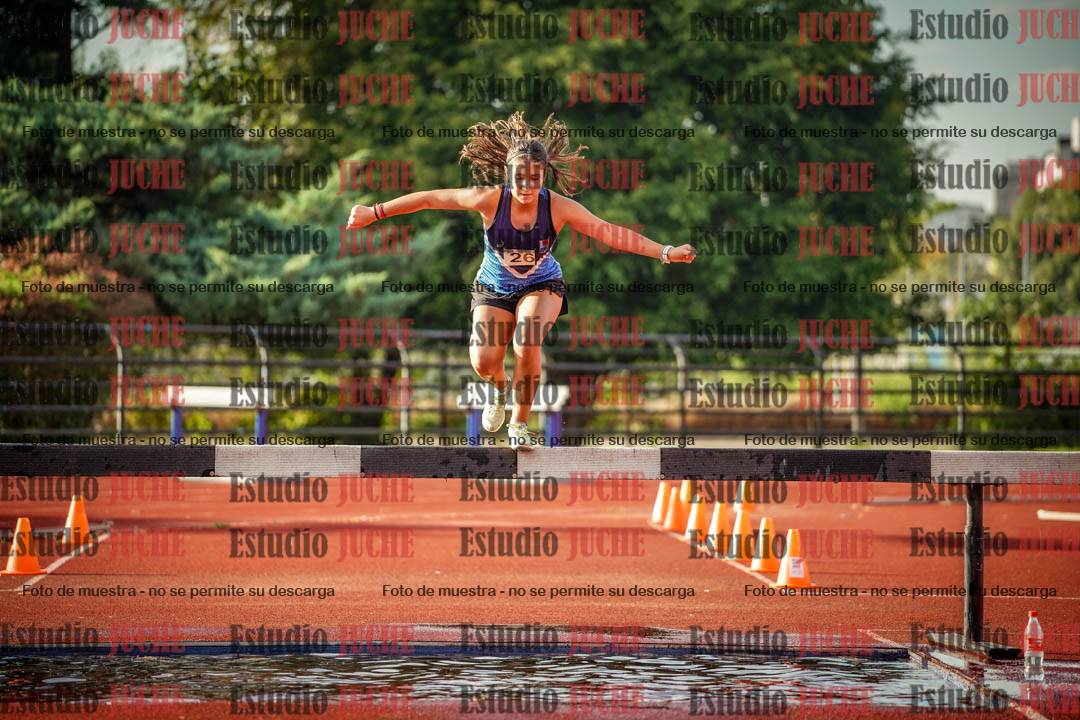 Fotos de los 2000 m con obstáculos de mujeres