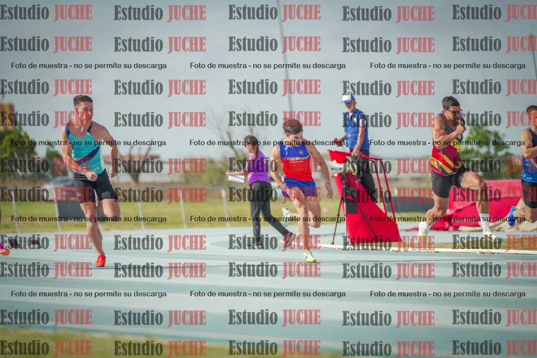 Fotos de los 100 m llanos de varones