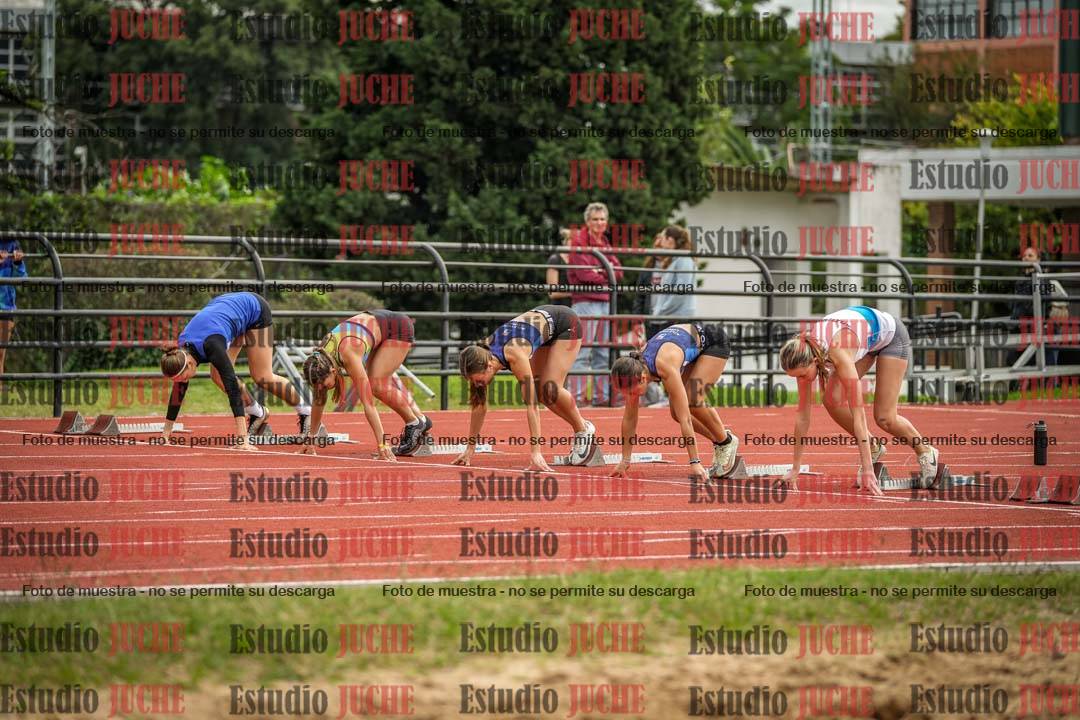 Fotos de los 100 m con vallas de mujeres