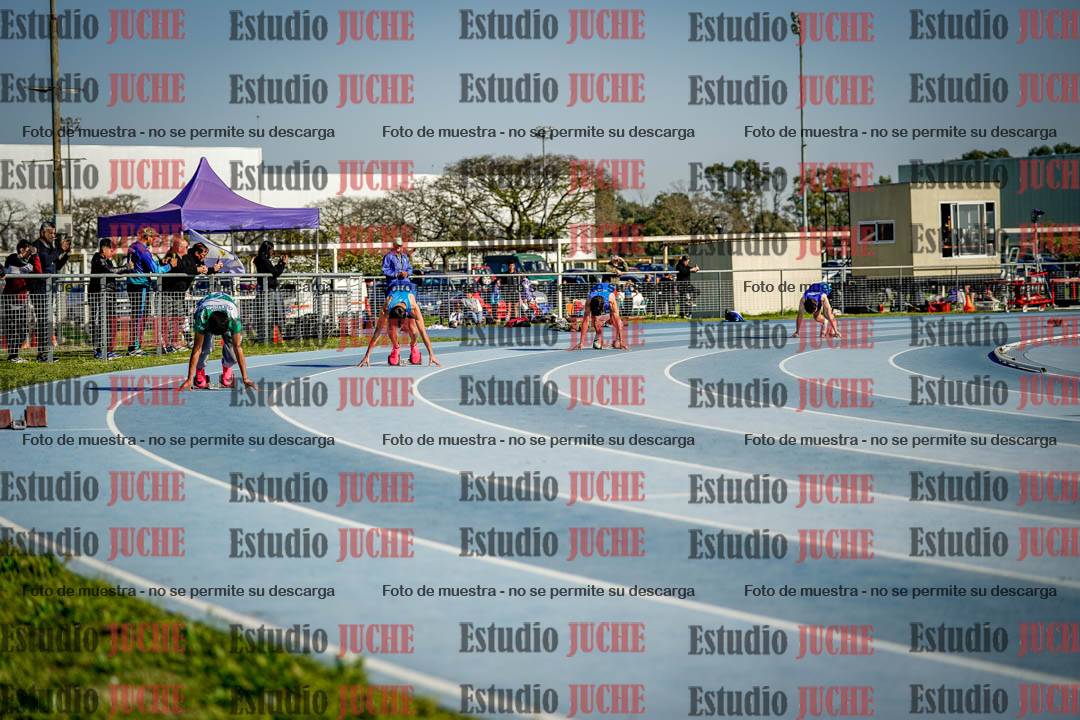 Fotos de los 400 m con vallas de varones