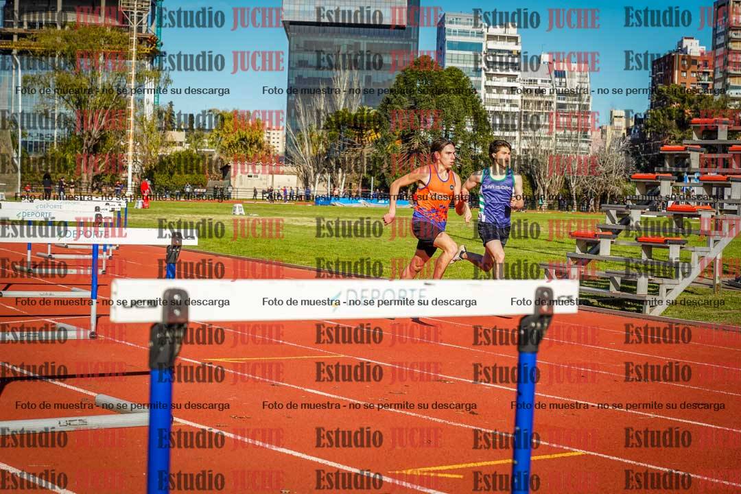 Fotos de los 400 m con vallas de varones