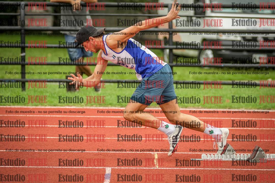 Fotos de los 400 m con vallas de varones