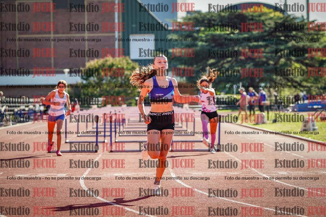 Fotos de los 80 m con vallas de mujeres