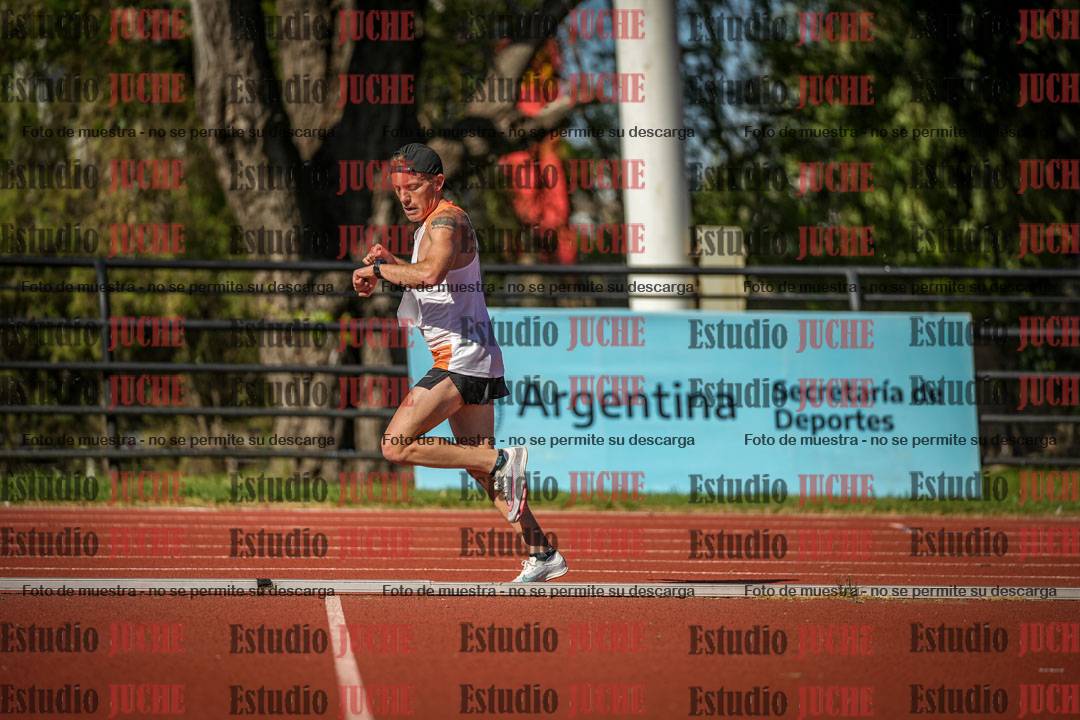 Fotos de los 10.000 m de varones - serie 1