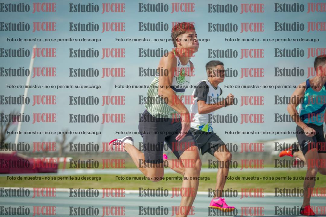 Fotos de los 100 m llanos de varones