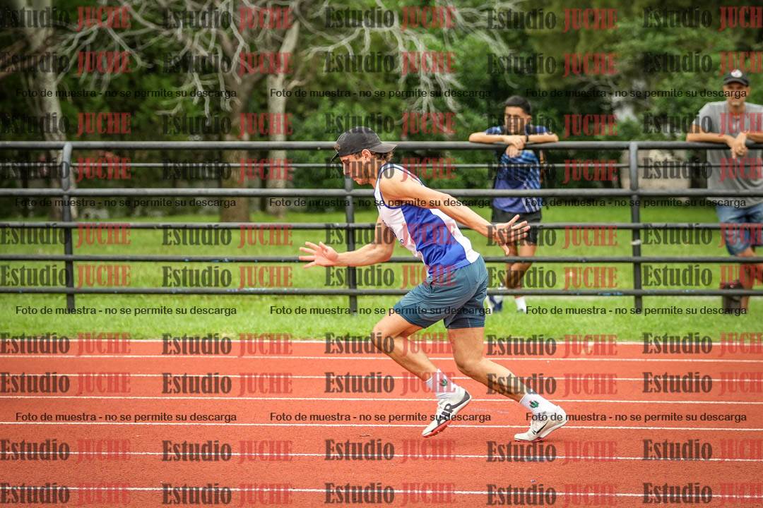 Fotos de los 400 m con vallas de varones