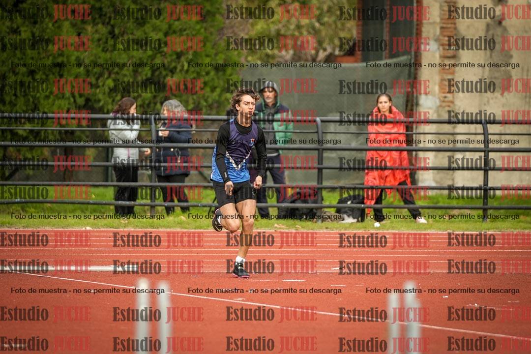 Fotos del salto en alto de varones