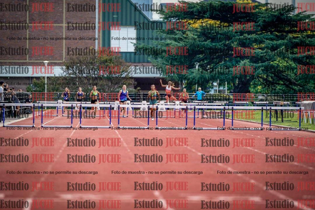 Fotos de los 400 m con vallas de mujeres