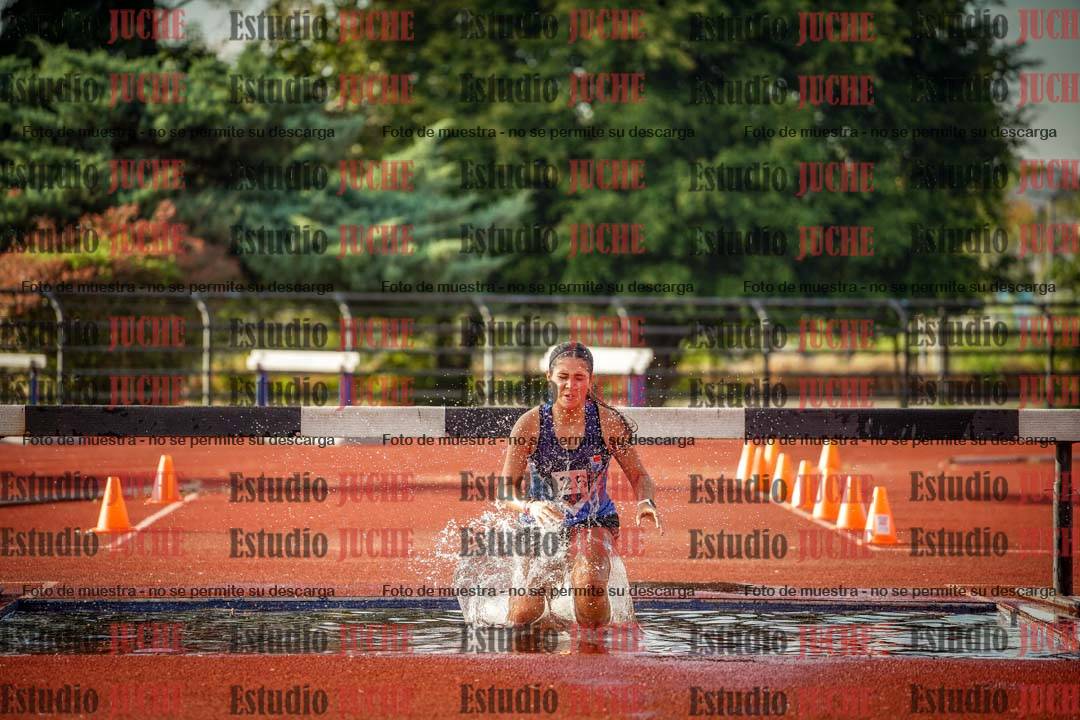 Fotos de los 2000 m con obstáculos de mujeres