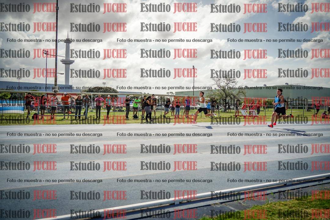 Fotos de los 100 m llanos de varones