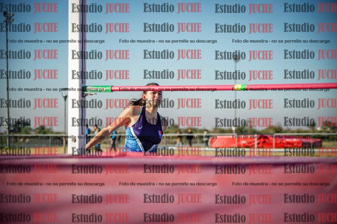Fotos del salto en alto de mujeres - combinadas 2