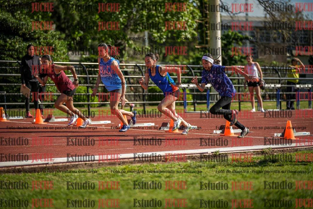 Fotos de los 80 m con vallas de mujeres - serie 3