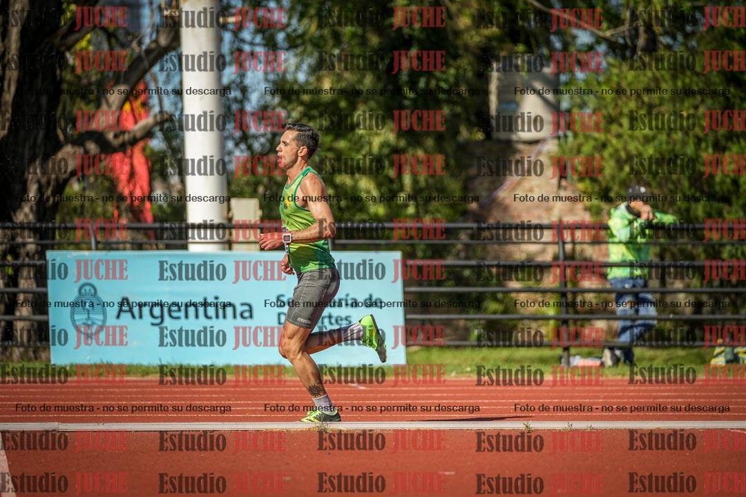 Fotos de los 10.000 m de varones - serie 1