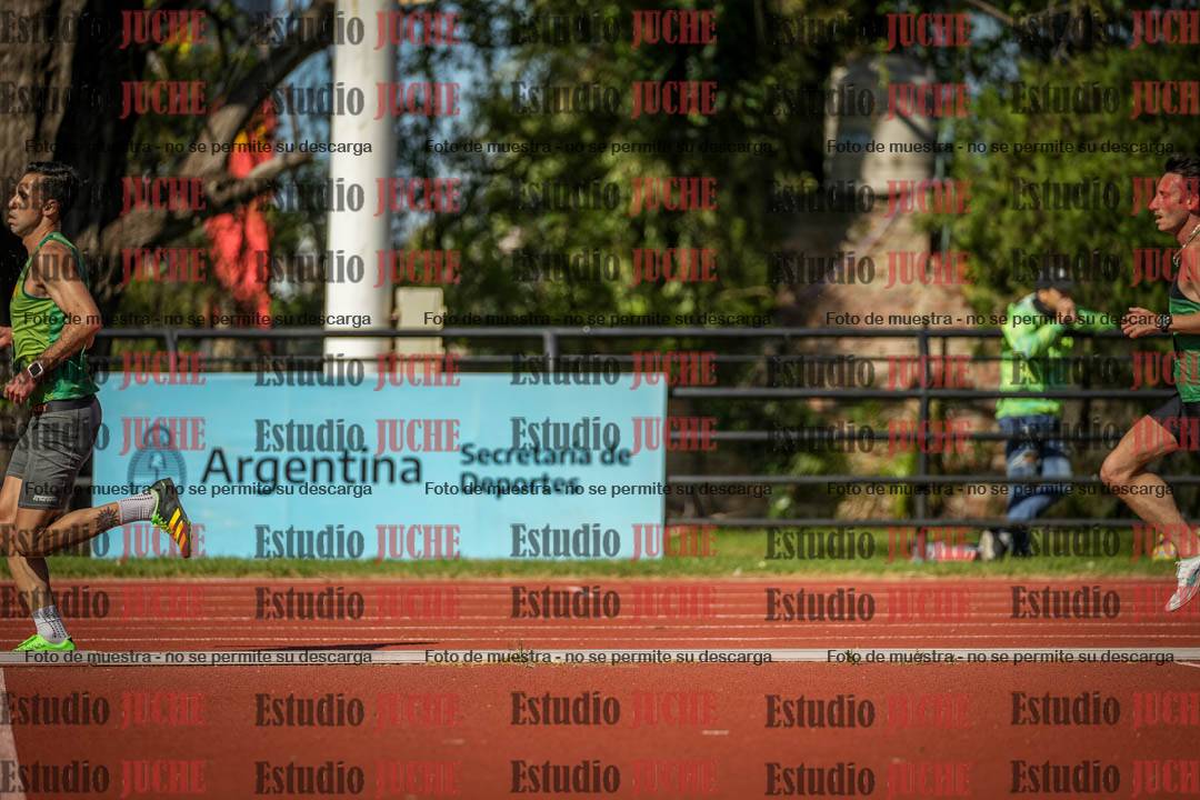 Fotos de los 10.000 m de varones - serie 1