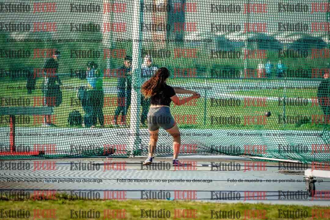Fotos del lanzamiento de martillo de mujeres