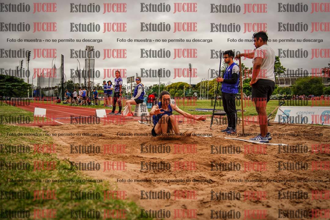 Fotos del salto en largo de varones - U14