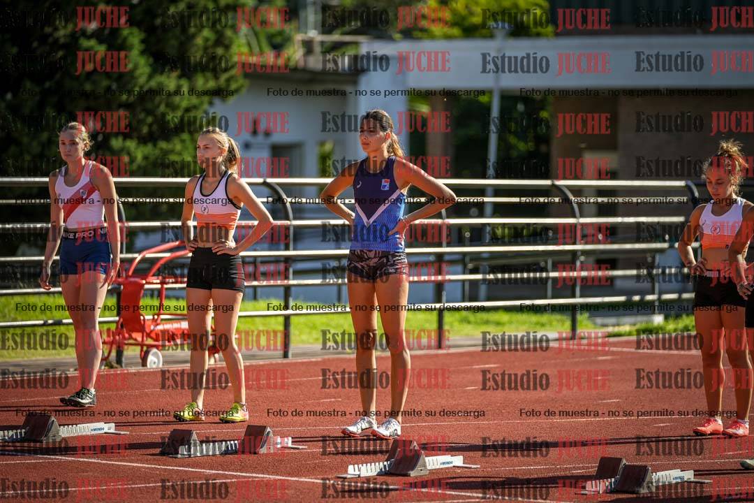 Fotos de los 100 m con vallas de mujeres