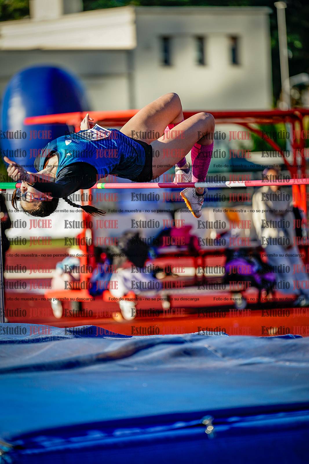 Fotos del salto en alto de mujeres