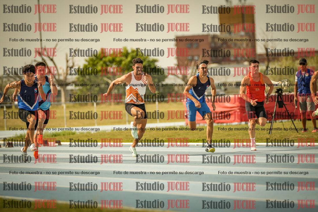 Fotos de los 80 m llanos de varones