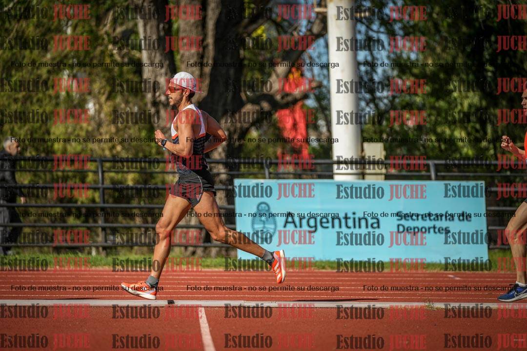 Fotos de los 10.000 m de varones - serie 1