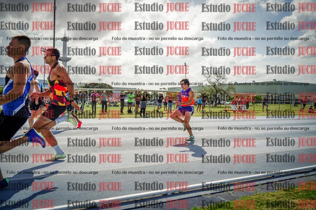 Fotos de los 100 m llanos de varones