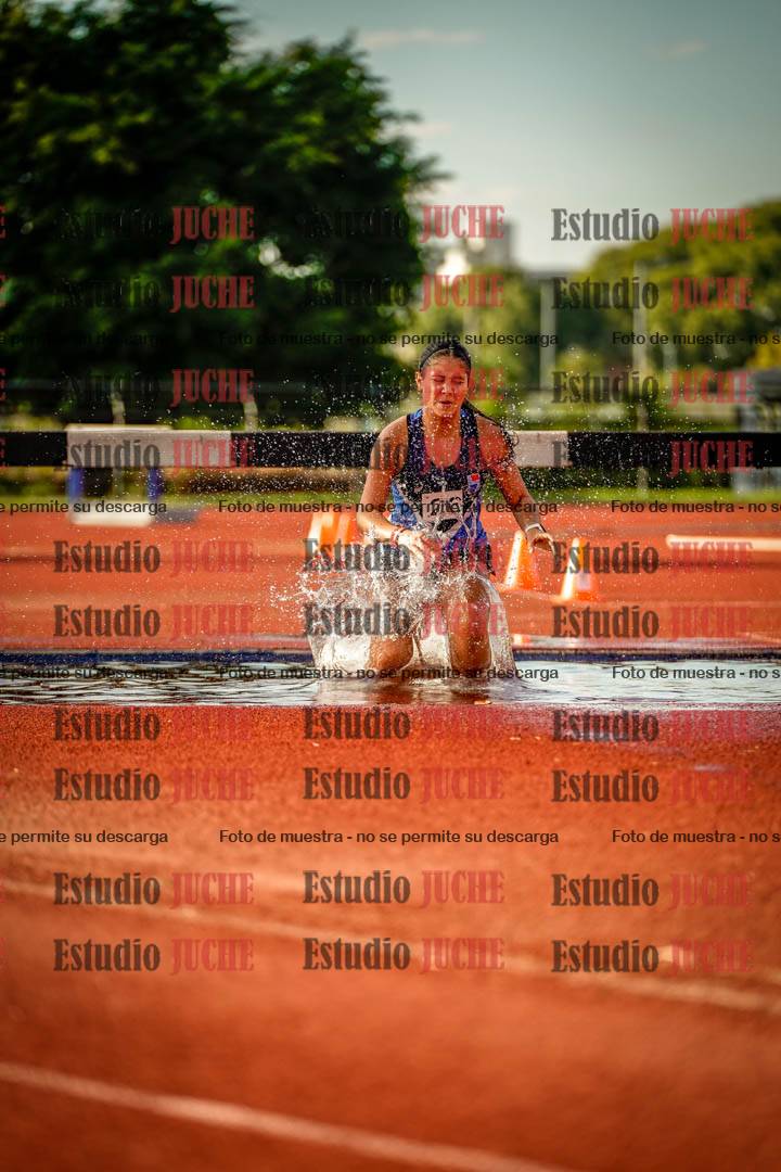 Fotos de los 2000 m con obstáculos de mujeres