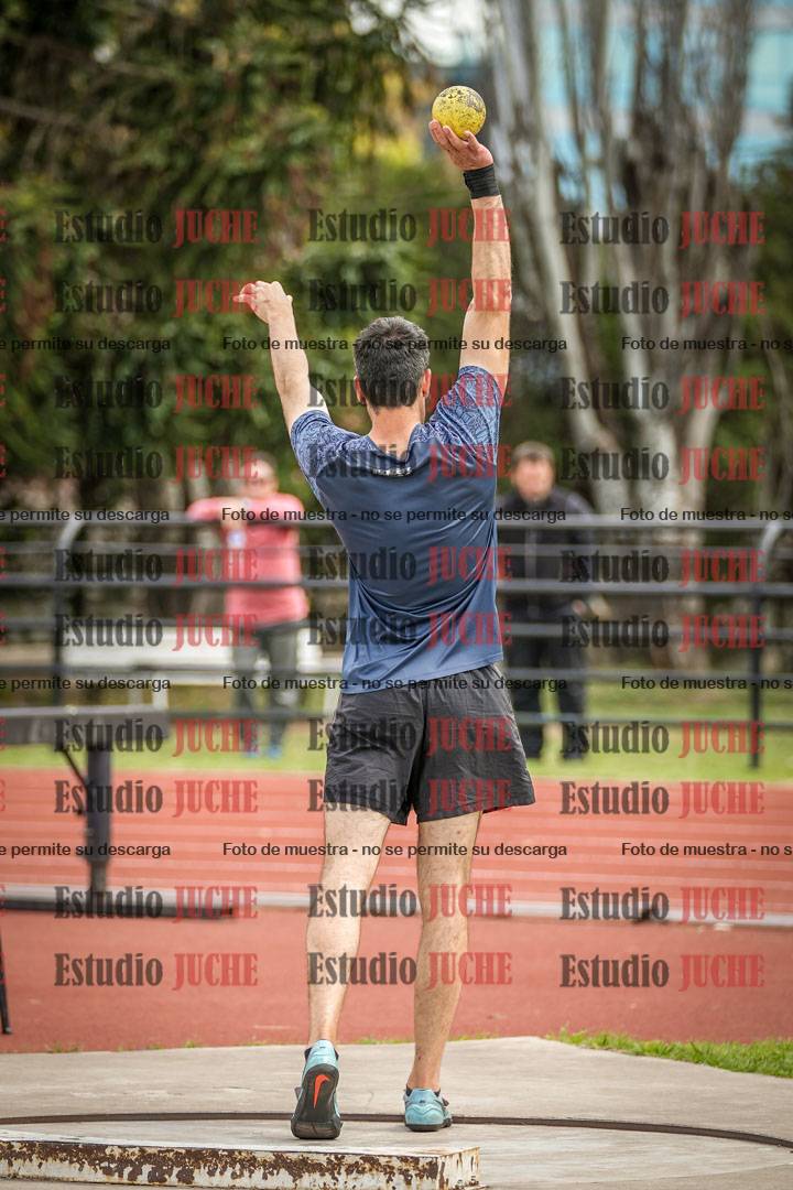 Fotos del lanzamiento de bala de varones