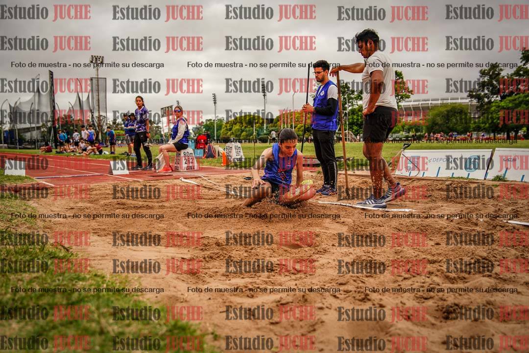 Fotos del salto en largo de varones - U14