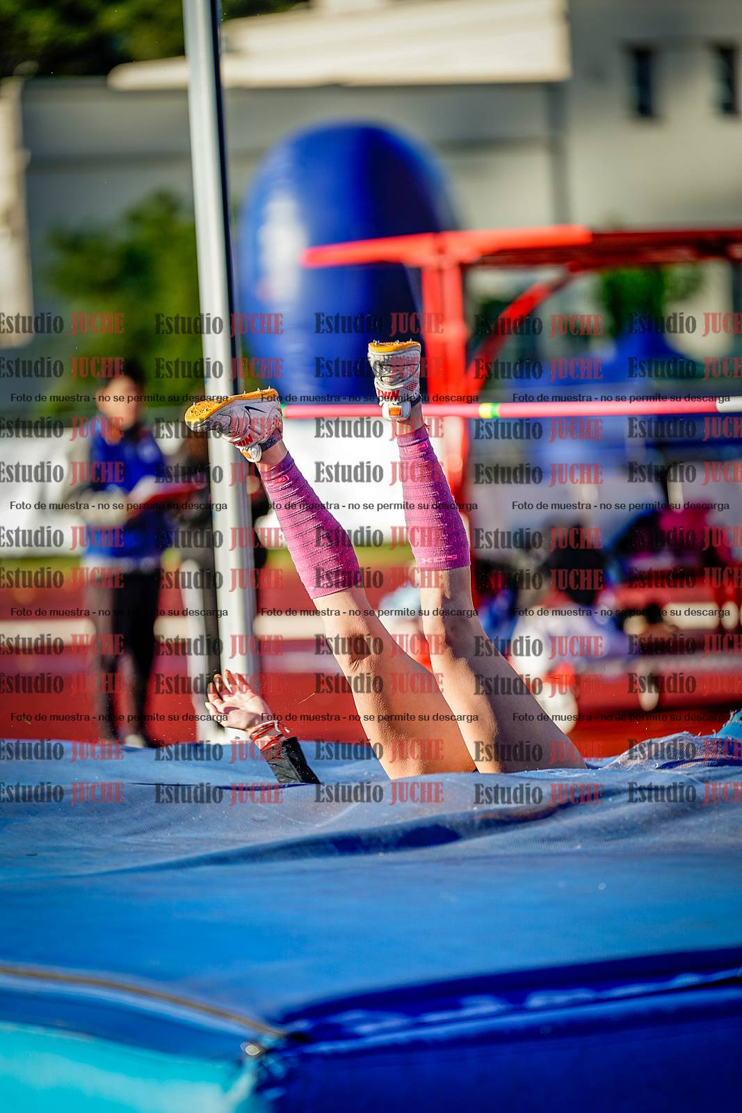 Fotos del salto en alto de mujeres