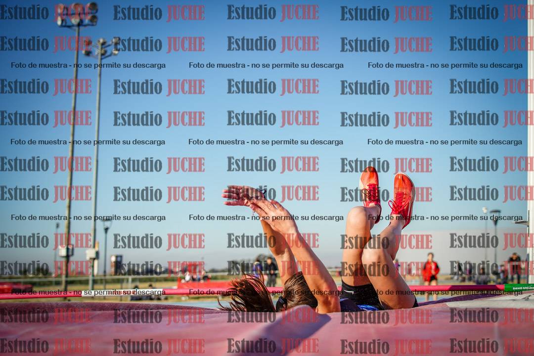 Fotos del salto en alto de mujeres - combinadas 2