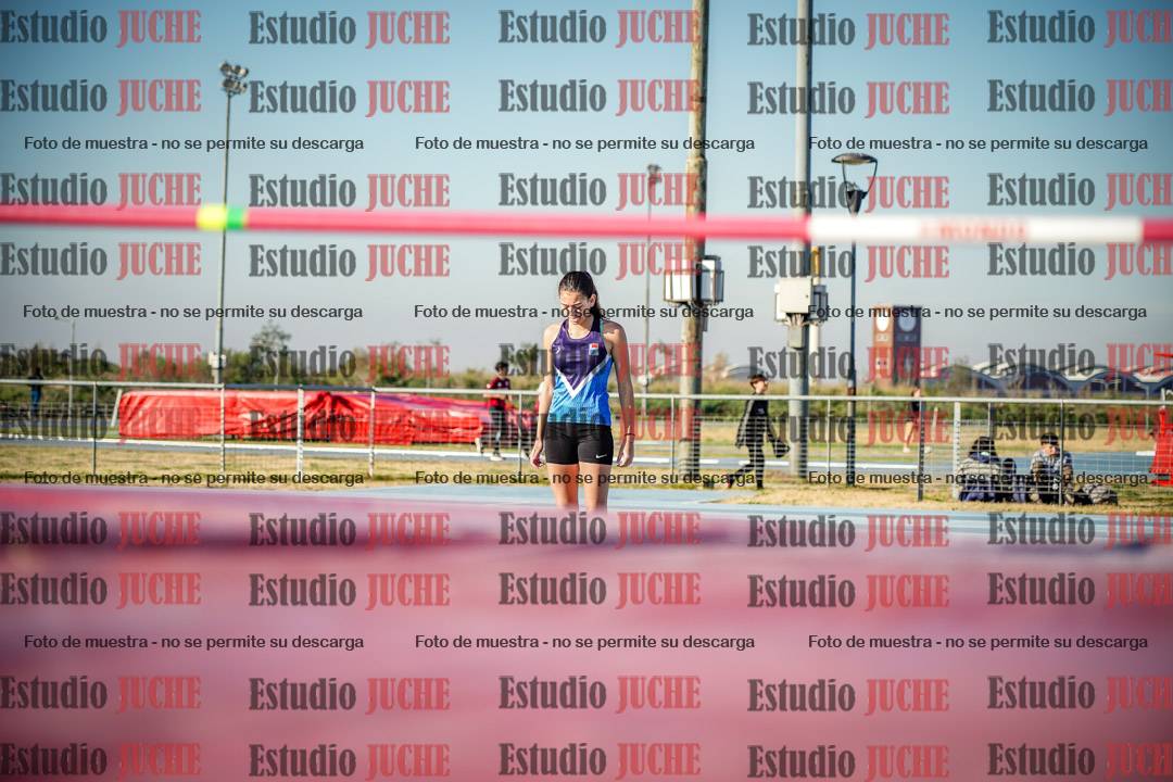 Fotos del salto en alto de mujeres - combinadas 2