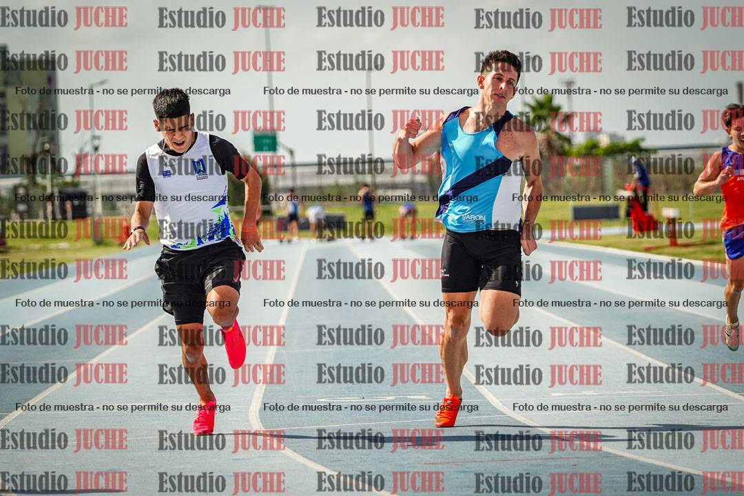 Fotos de los 100 m llanos de varones