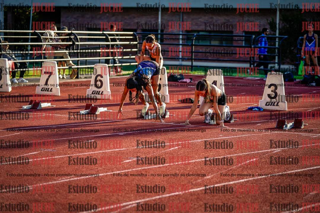 Fotos de los 100 m con vallas de mujeres