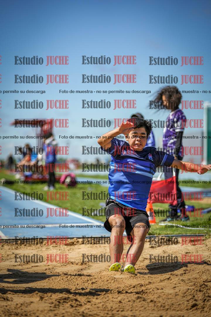 Fotos del salto en largo de varones - U14