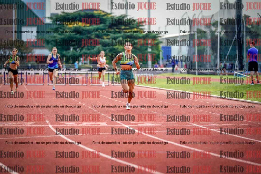 Fotos de los 400 m con vallas de mujeres