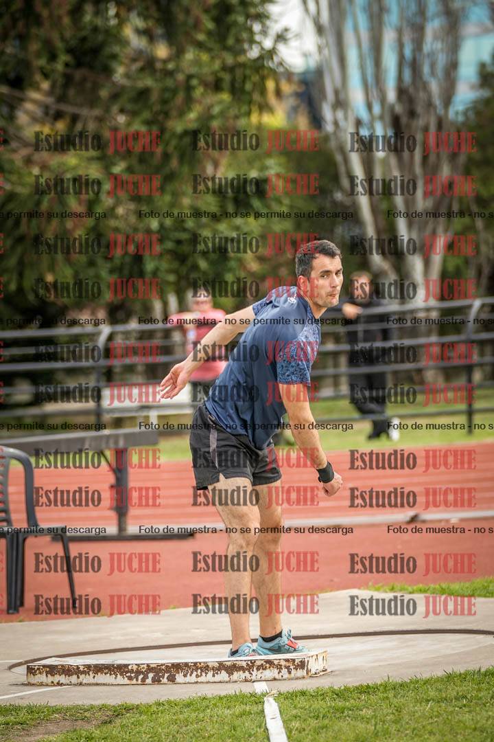 Fotos del lanzamiento de bala de varones