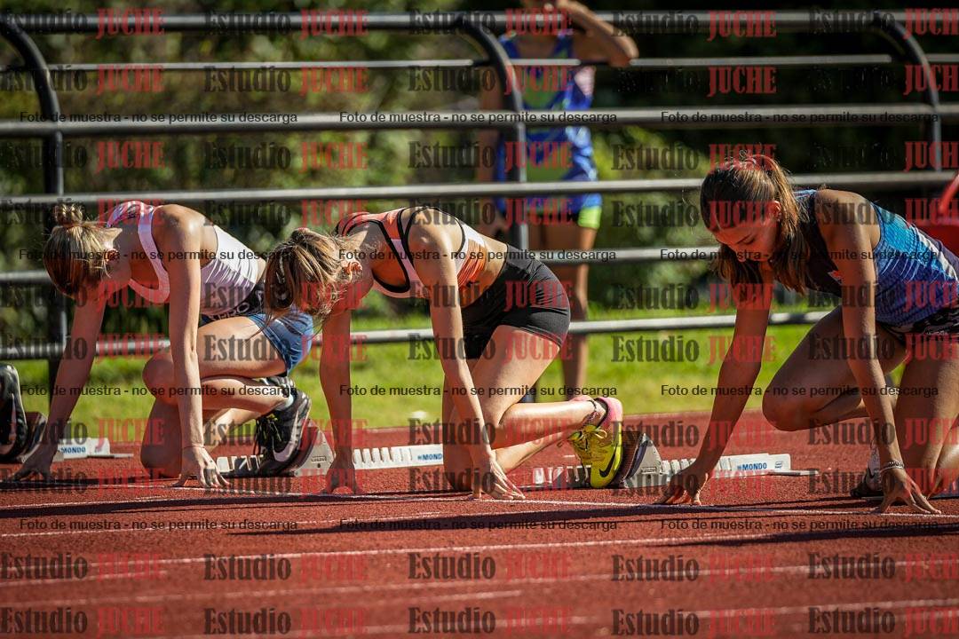 Fotos de los 100 m con vallas de mujeres