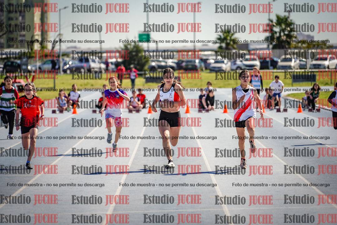 Fotos de los 50 m llanos de mujeres