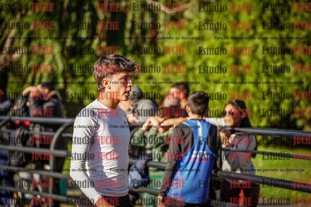 Fotos de los 400 m con vallas de varones