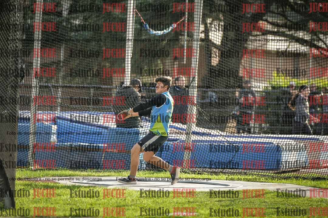 Fotos del lanzamiento de martillo de varones