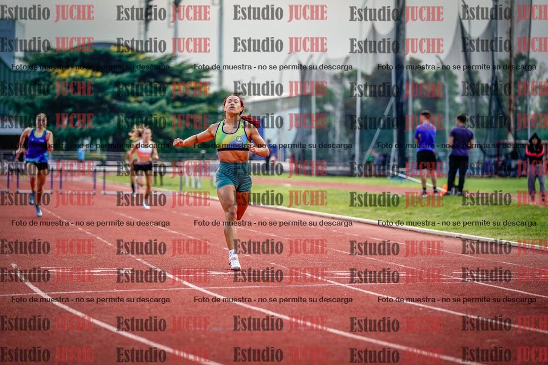 Fotos de los 400 m con vallas de mujeres