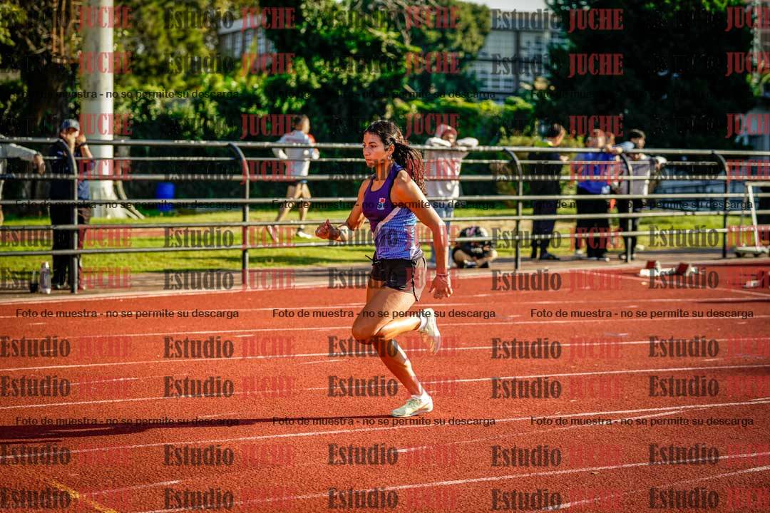 Fotos de los 100 m con vallas de mujeres