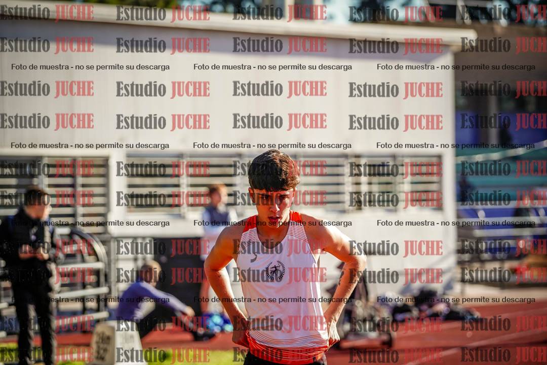 Fotos de los 400 m con vallas de varones