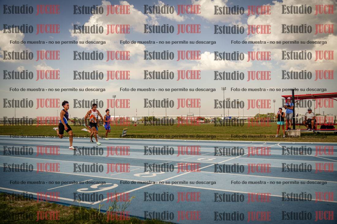 Fotos de los 80 m llanos de varones