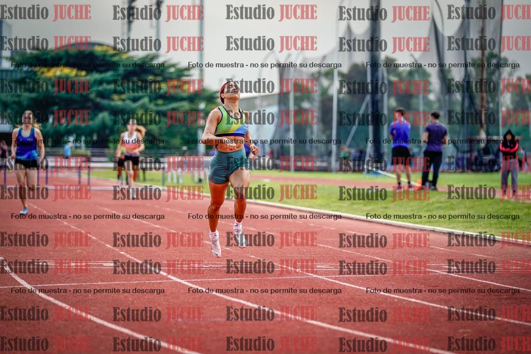 Fotos de los 400 m con vallas de mujeres