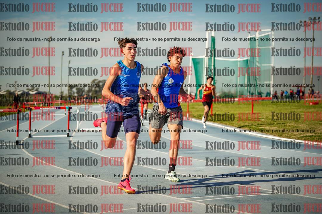 Fotos de los 400 m con vallas de varones
