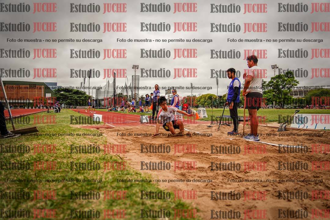 Fotos del salto en largo de varones - U14