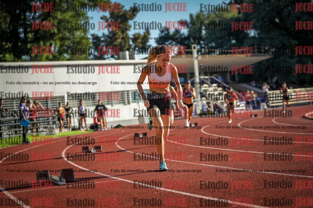 Fotos de los 400 m con vallas de mujeres