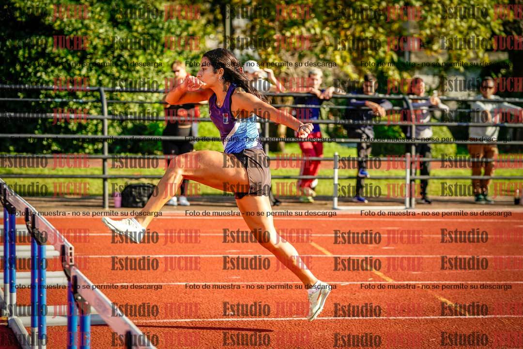 Fotos de los 100 m con vallas de mujeres
