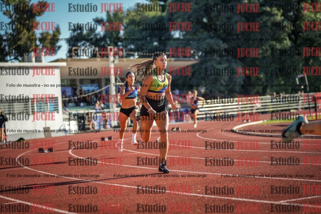 Fotos de los 400 m con vallas de mujeres